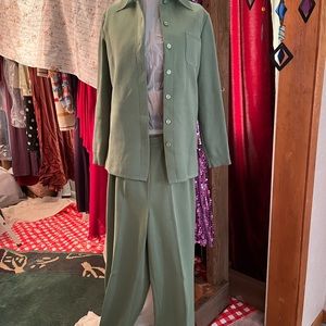 Pantsuit travel knit